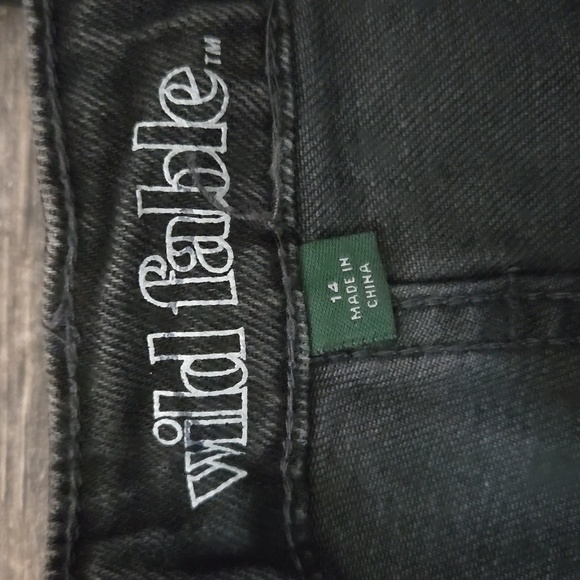 Wild Fable Jeans Womens Size 14 Black High Rise Skater Raw Hem - Picture 5 of 6